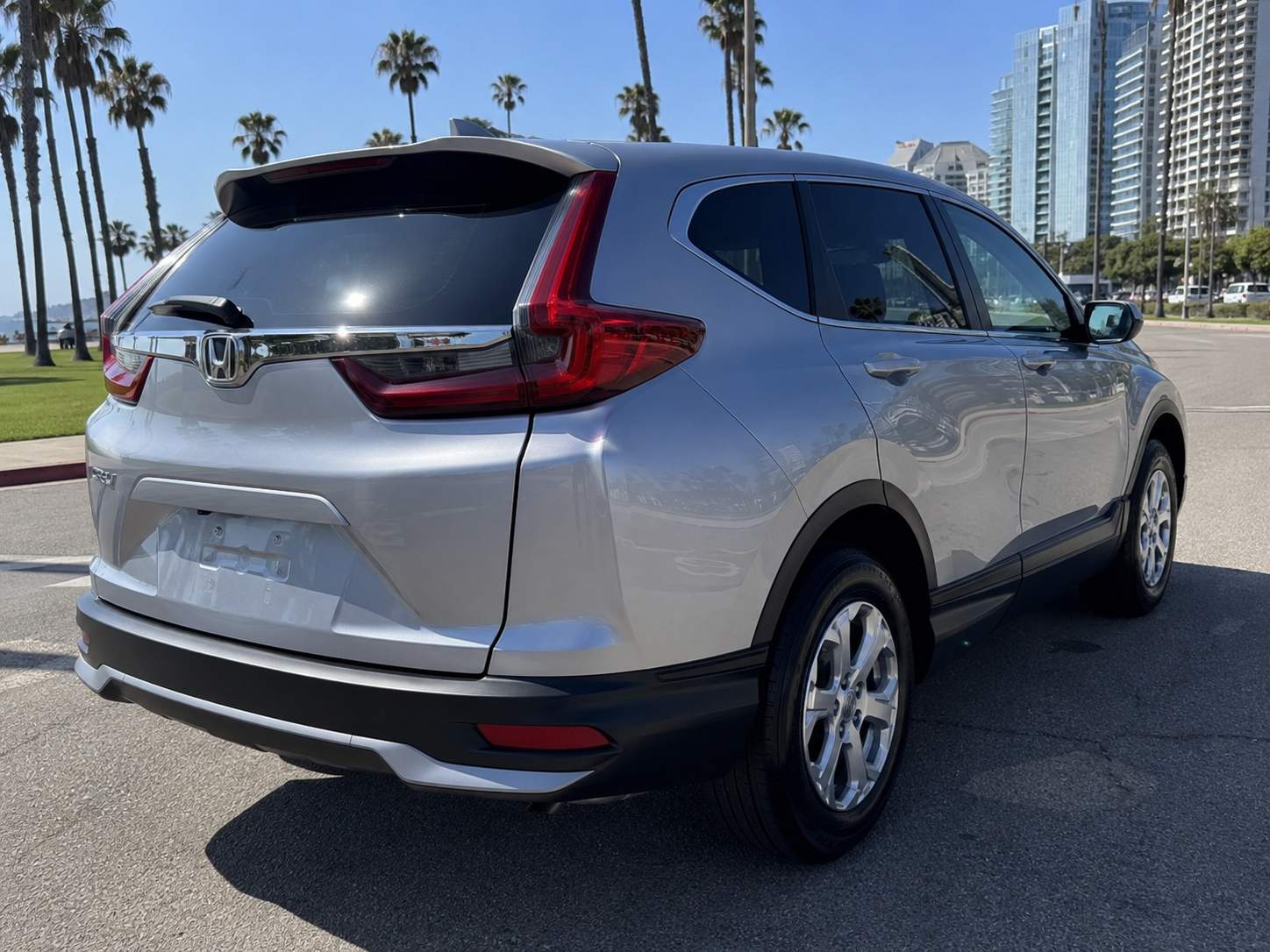 2021 Honda CR-V rear_3q