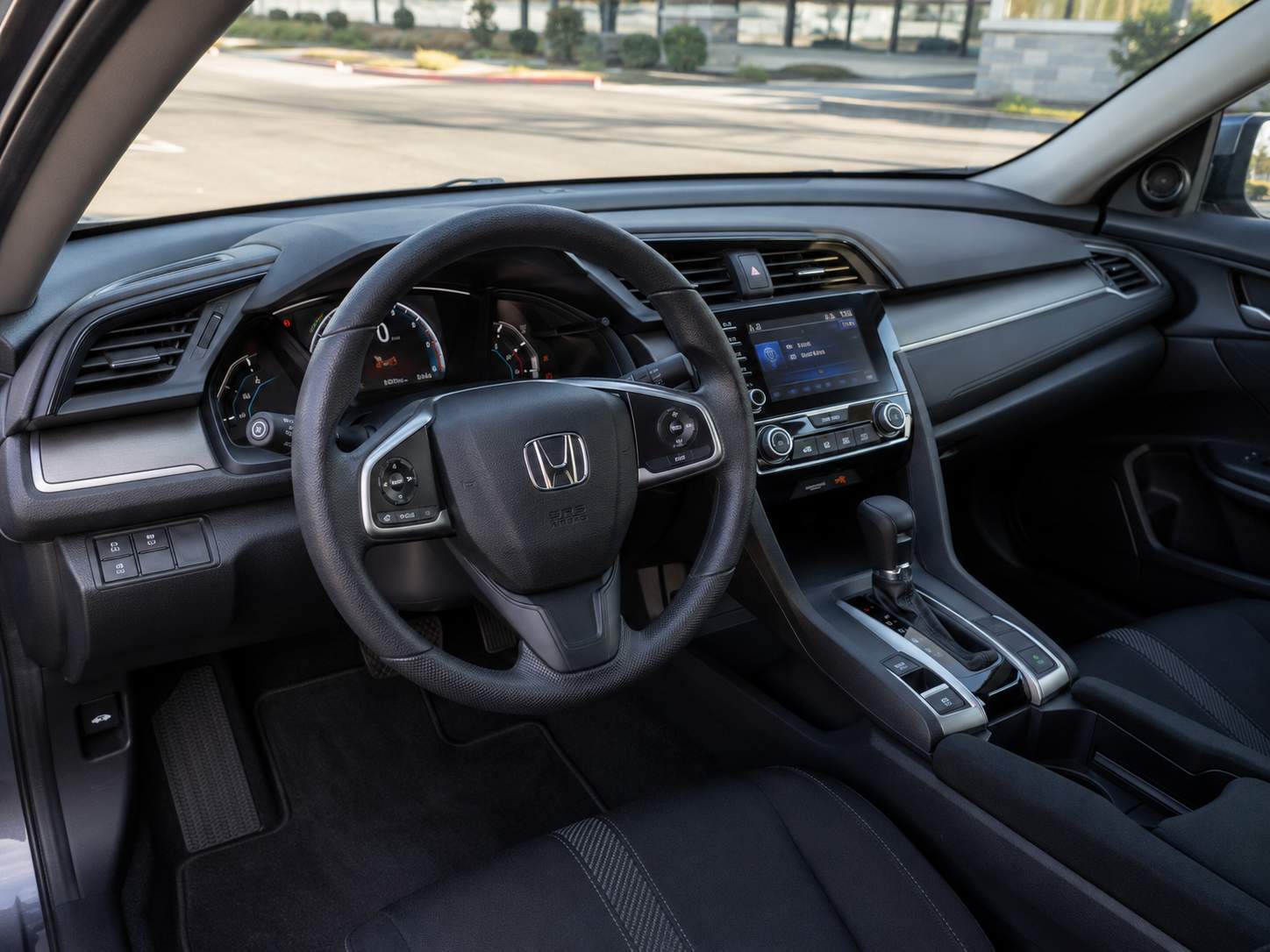 2019 Honda Civic interior_dashboard